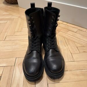 Eleventy Black Leather Ankle Boots